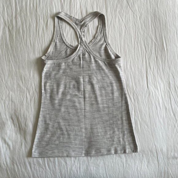 Lululemon Tank Top Bundle (sz 6/8) - Picture 8 of 11